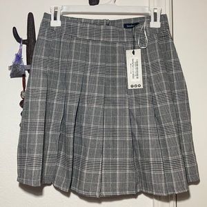 pleated tennis skirt